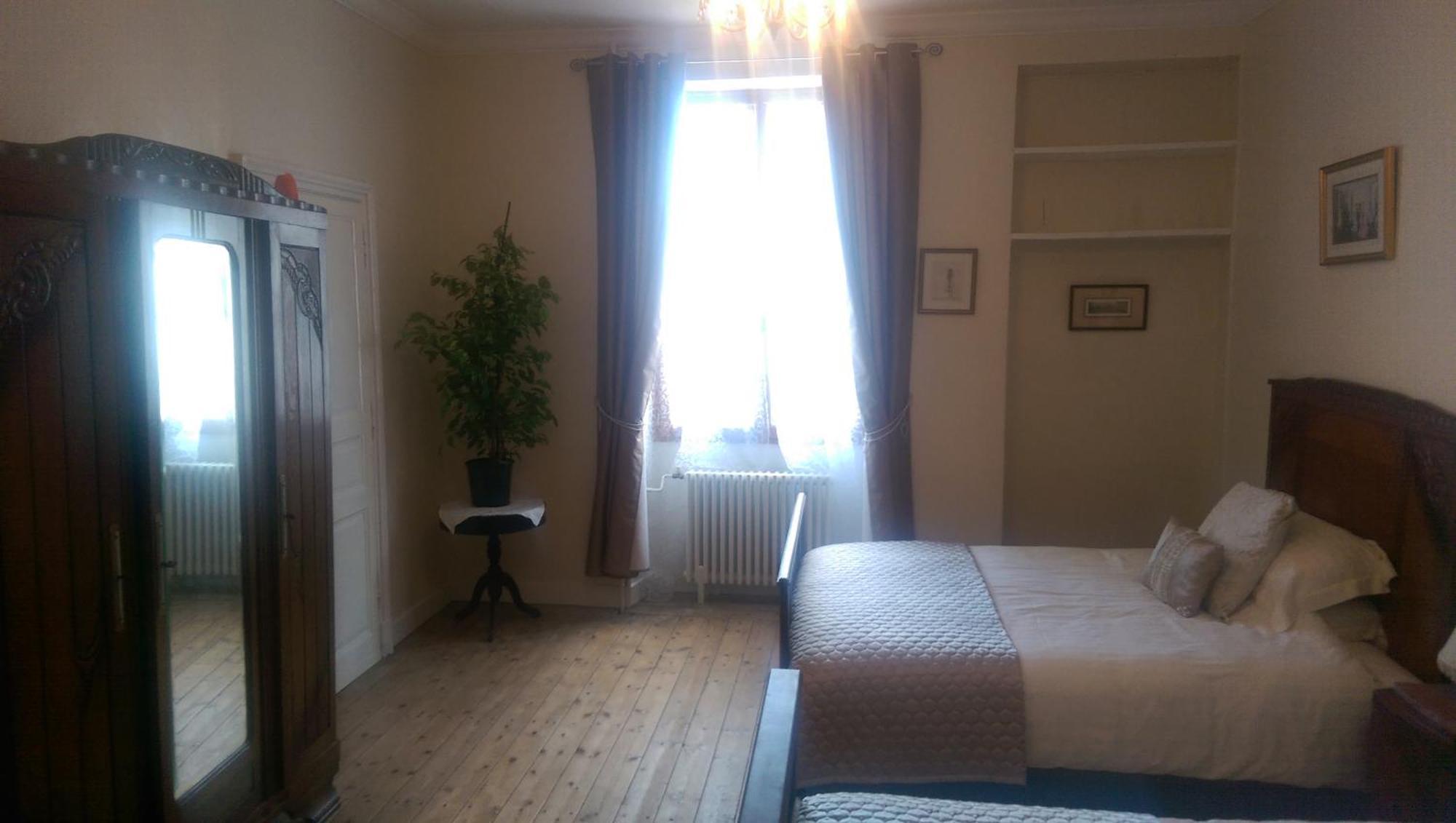 Bed and Breakfast Vingt Grand Rue Champagne-Mouton Pokój zdjęcie
