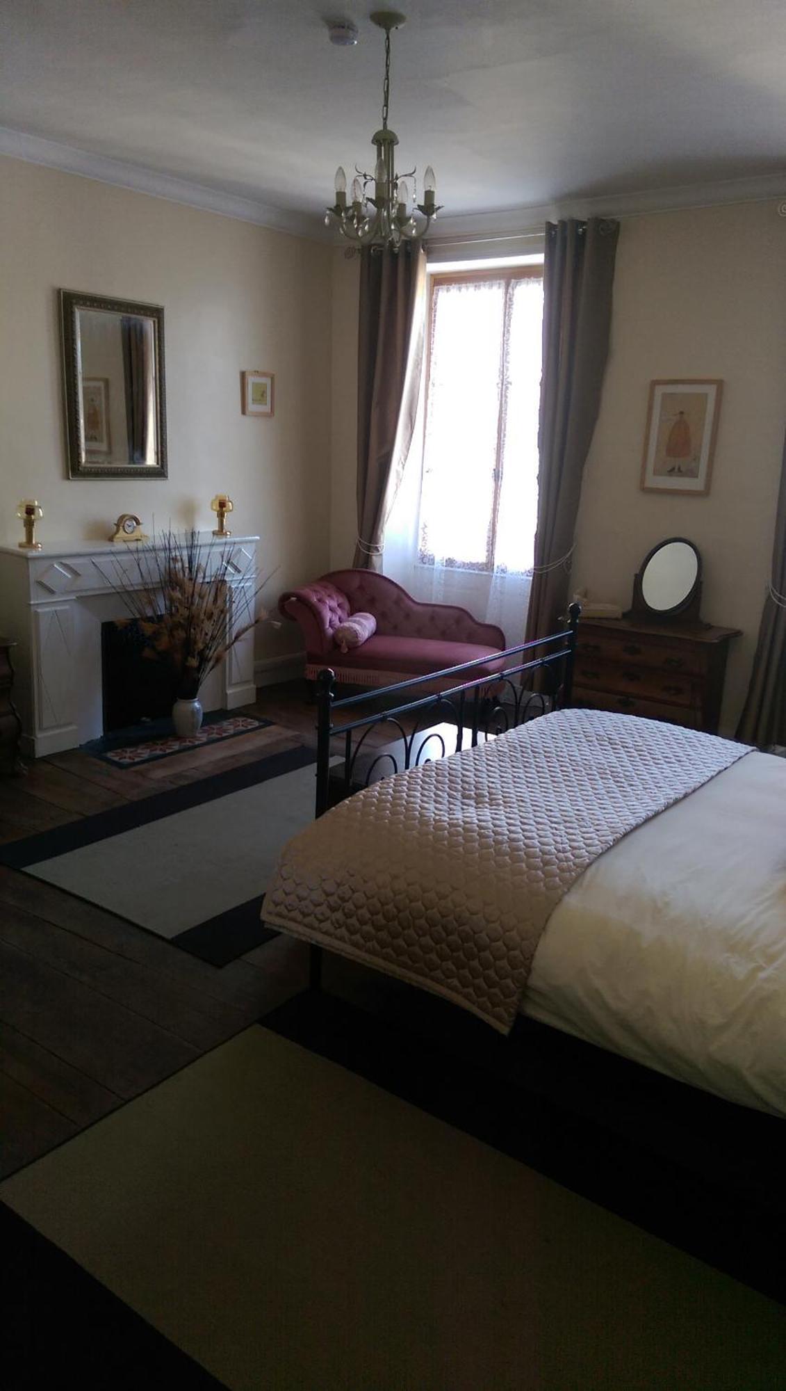 Bed and Breakfast Vingt Grand Rue Champagne-Mouton Pokój zdjęcie