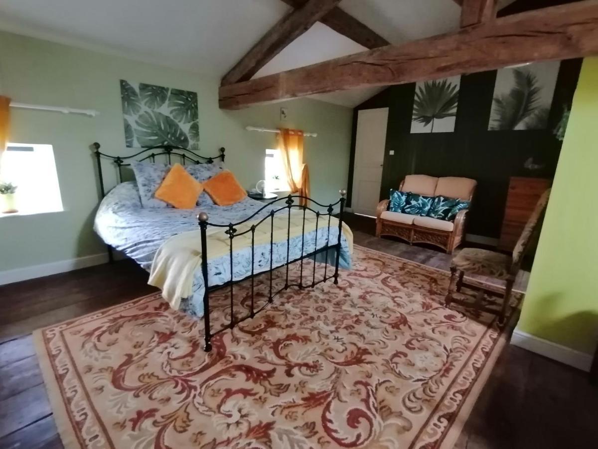 Bed and Breakfast Vingt Grand Rue Champagne-Mouton Zewnętrze zdjęcie